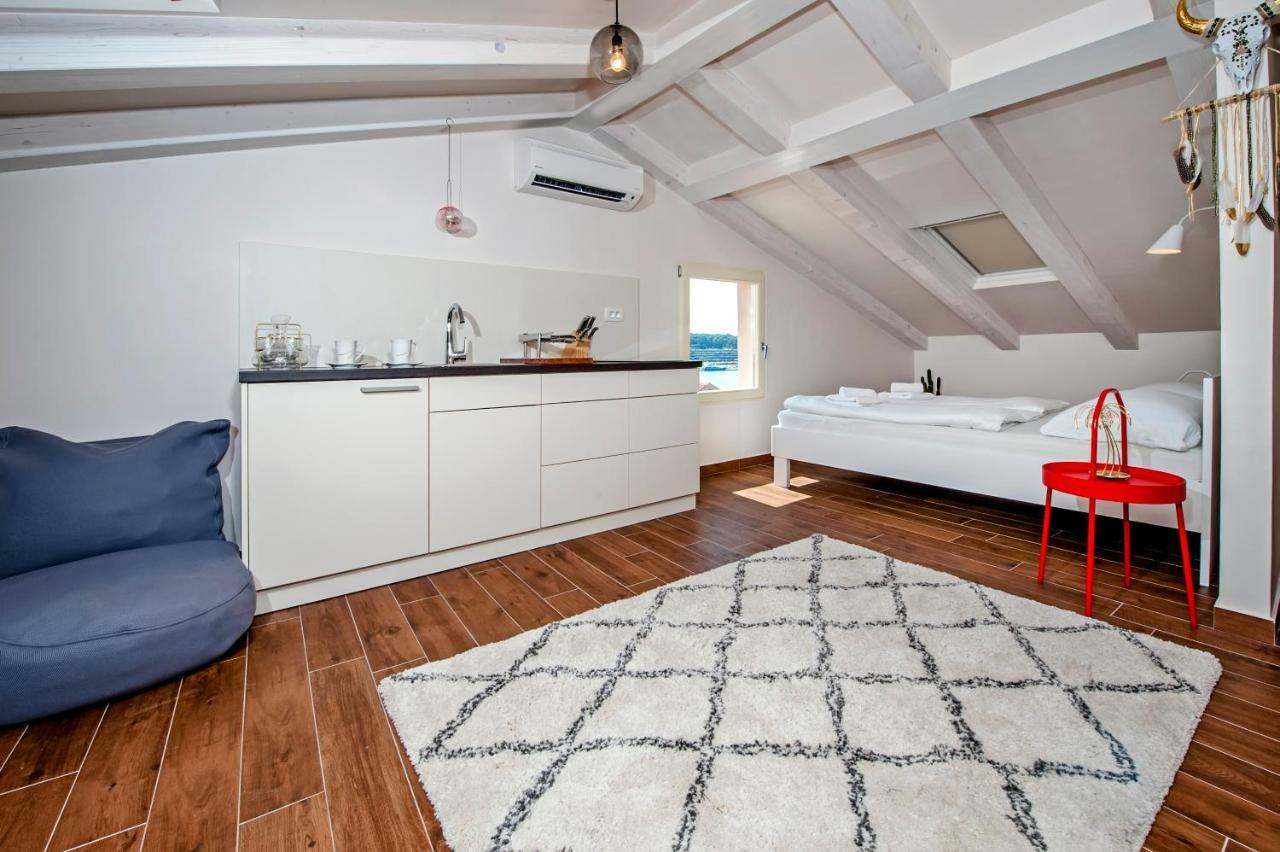 Appartement Nea Seaview 3-apartments!